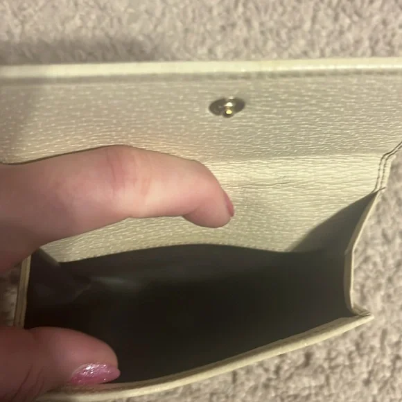 Gucci Wallet - Picture 3 of 11